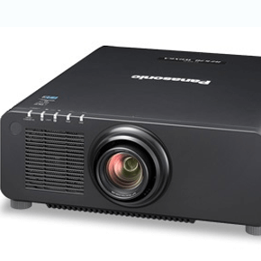 Panasonic PT-RZ670BE