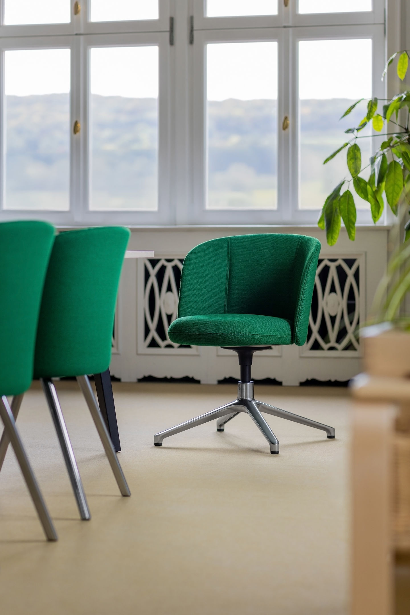 vitra-konferenz-besucherstuhle