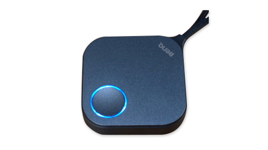 benq-instashow-button-leuchtet-blau