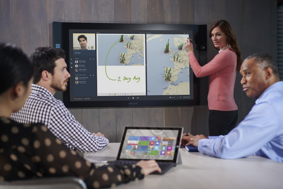 microsoft_surface_hub_4153_a_(1)